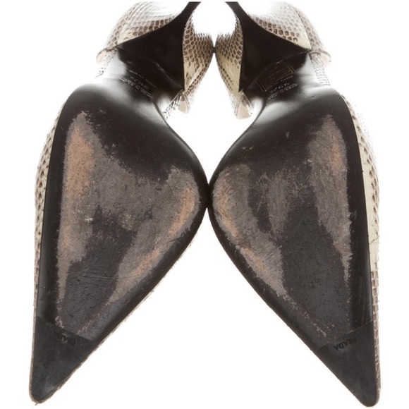 Authentic Prada Snakeskin Pointed Toe Pumps, Size 9.5 / IT 39.5 - Picture 6 of 12